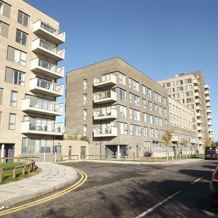 London'S Calling Too Apartment Exterior photo